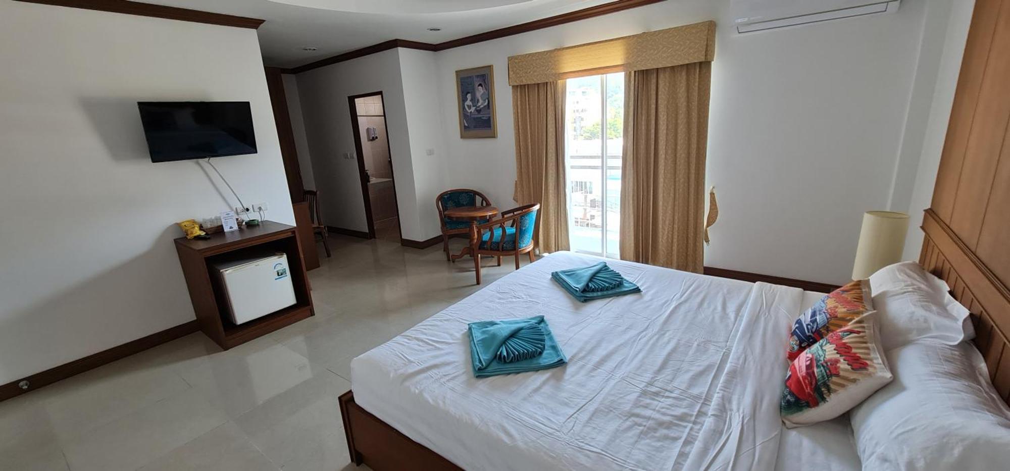 Pipikuku Hotel & Restaurant Patong Экстерьер фото