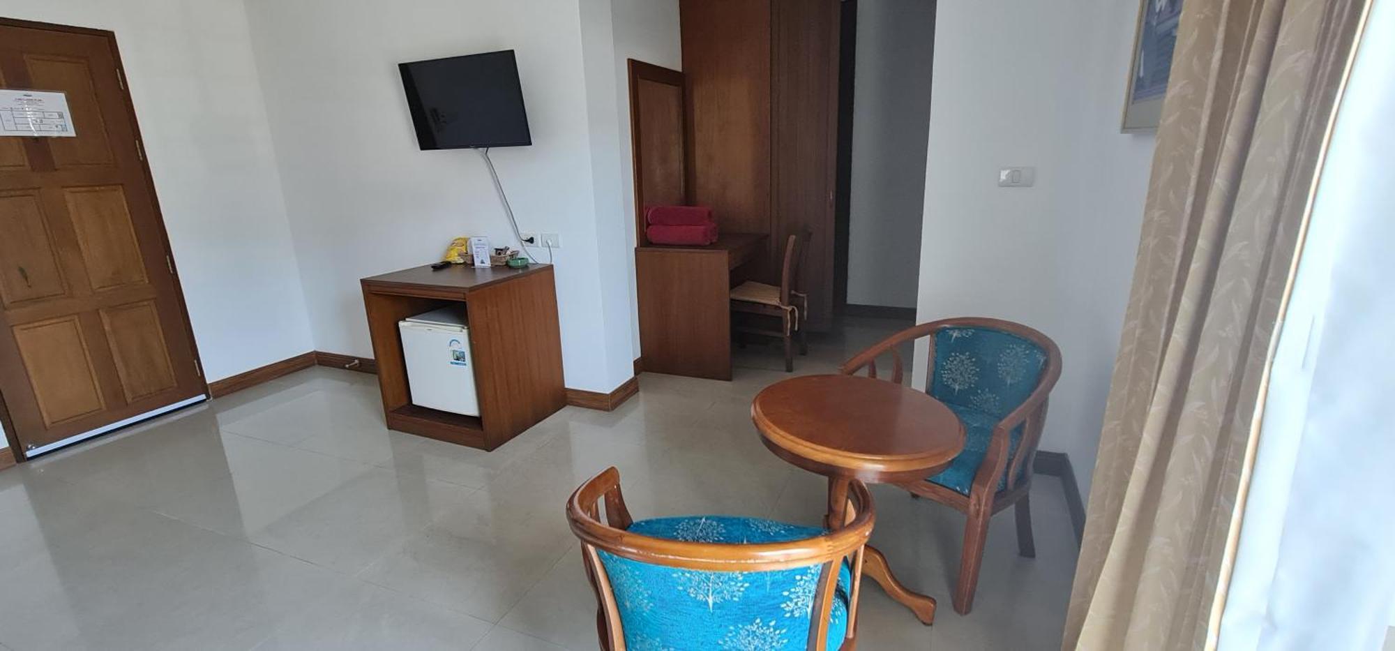 Pipikuku Hotel & Restaurant Patong Экстерьер фото